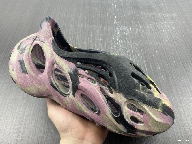 Foam MX Adidas Carbon Yeezy IG9562 RNR 0821